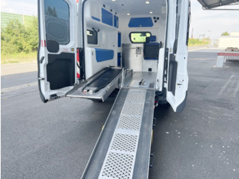 سيارة إسعاف Ford Transit 2.2 TDCI 4x2 Transit 2.2 TDCI 4x2, Krankentransporter: صور 4