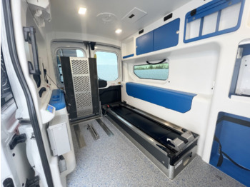 سيارة إسعاف Ford Transit 2.2 TDCI 4x2 Transit 2.2 TDCI 4x2, Krankentransporter: صور 3