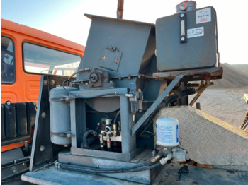 MAN TGL 12.180 TGL 12.180 , Bucher Kehrmaschine CF 50 إيجار MAN TGL 12.180 TGL 12.180 , Bucher Kehrmaschine CF 50: صور 2