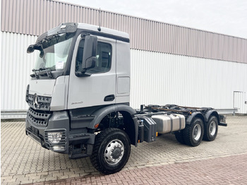 الشاسيه شاحنة MERCEDES-BENZ Arocs