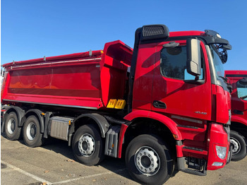 Mercedes-Benz Arocs 4145 K 8x4/4 Arocs 4145 K 8x4/4, Grounder, MultimediaCockpit, Navi, Stahlmulde ca. 16m³ إيجار Mercedes-Benz Arocs 4145 K 8x4/4 Arocs 4145 K 8x4/4, Grounder, MultimediaCockpit, Navi, Stahlmulde ca. 16m³: صور 3