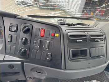 الشاسيه شاحنة, شاحنة كرين Mercedes-Benz Atego 1023 A 4x4 mit Unfallschaden! Atego 1023 A 4x4, Einzelbereifung, Heckkran Palfinger PK4501-B, Funk, UNFALLSCHADEN!: صور 4