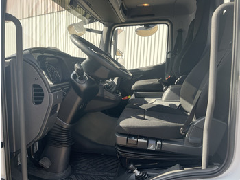 Interior photo 1: قلابات Mercedes-Benz Atego 818 K 4x2 Atego 818 K 4x2, 2x AHK, Meiller-Kipper, mehrfach Vorhanden!