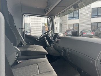 Interior photo 2: قلابات Mercedes-Benz Atego 818 K 4x2 Atego 818 K 4x2, 2x AHK, Meiller-Kipper, mehrfach Vorhanden!