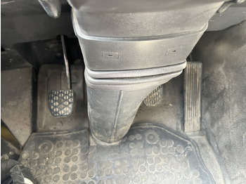 الشاسيه شاحنة Mercedes-Benz SK II 2638/44 A 6x6 SK II 2638/44 A 6x6, V8, Retarder: صور 4 الشاسيه شاحنة Mercedes-Benz SK II 2638/44 A 6x6 SK II 2638/44 A 6x6, V8, Retarder: صور 4