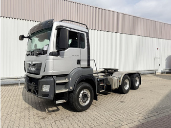شاحنة جرار MAN TGS 26.500