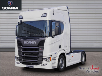شاحنة جرار SCANIA R 460