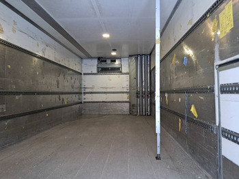 مبردة شاحنة Mercedes-Benz Atego 1524: صور 4