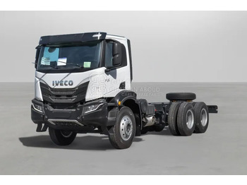 الشاسيه شاحنة IVECO T-WAY