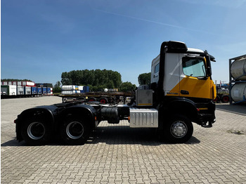 شاحنة جرار Mercedes-Benz Arocs 3345 6x6, FULL SPRING SUSPENSION, BIG AXLES, 335.239KM, HEAVY DUTY, HYDRAULICS, MOT: 05/2026, EURO 6: صور 5