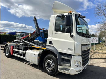 شاحنة ذات الخطاف DAF CF 460