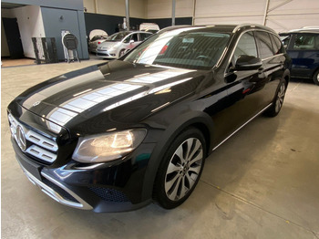 سيارة MERCEDES-BENZ