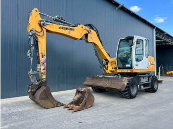 حفارة على عجلات LIEBHERR A 311