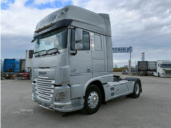 شاحنة جرار DAF XF 510
