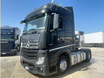 شاحنة جرار MERCEDES-BENZ Actros 1848