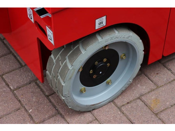 رافعات مقصية Magni ES1212E Electric, 12m Working Height, 320kg Capaci: صور 3