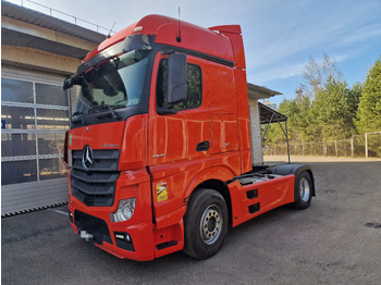 شاحنة جرار MERCEDES-BENZ Actros 1845