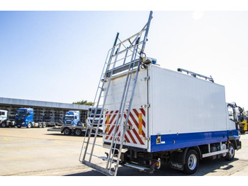 بصندوق مغلق شاحنة IVECO EuroCargo 90E