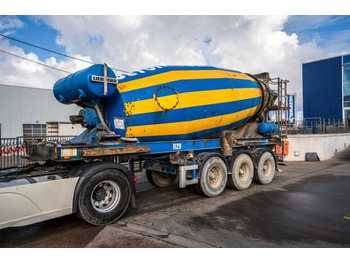 نصف مقطورة خلاطة خرسانة LIEBHERR