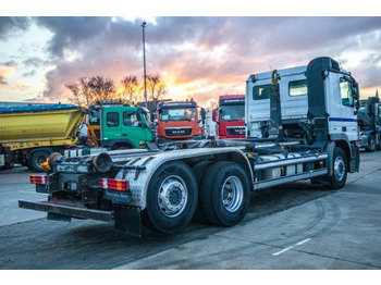 شاحنة ذات الخطاف Mercedes ACTROS 2646 L-MP3: صور 5