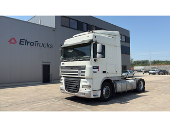 شاحنة جرار DAF XF 105 460