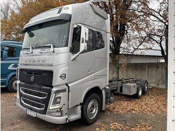 الشاسيه شاحنة VOLVO FH