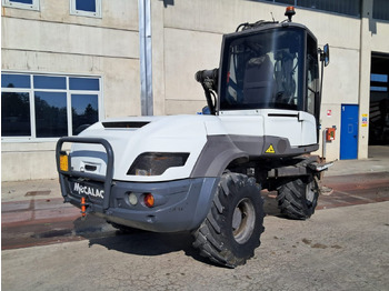 حفارة على عجلات MECALAC