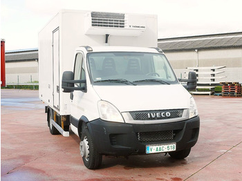 الشاحنات الصغيرة المبردة IVECO Daily