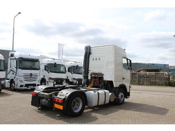 شاحنة جرار Volvo FH 12.420 * MANUAL * 4X2 *: صور 4