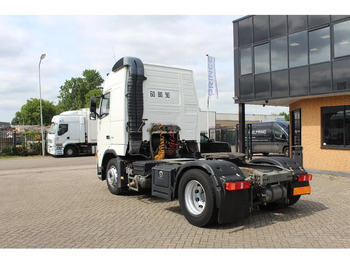 شاحنة جرار Volvo FH 12.420 * MANUAL * 4X2 *: صور 3