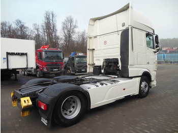 شاحنة جرار DAF XF 106.530 SSC, HYDRAULIK, STAND KLIMA, TOP DAF XF 106.530 SSC, HYDRAULIK, STAND KLIMA, TOP: صور 3 شاحنة جرار DAF XF 106.530 SSC, HYDRAULIK, STAND KLIMA, TOP DAF XF 106.530 SSC, HYDRAULIK, STAND KLIMA, TOP: صور 3