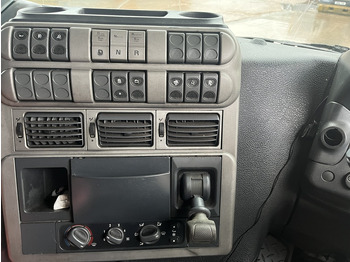 شاحنة جرار Iveco Stralis 450 4x2 Tractor Unit: صور 5
