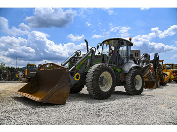 حفار متعدد الاستخدام