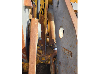 الاسطوانة الهيدروليكية VOLVO