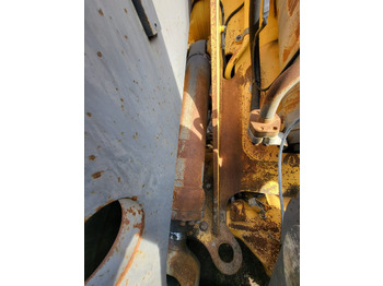 الاسطوانة الهيدروليكية - اللودر بعجل Volvo lifting hydraulic cylinder: صور 2 الاسطوانة الهيدروليكية - اللودر بعجل Volvo lifting hydraulic cylinder: صور 2