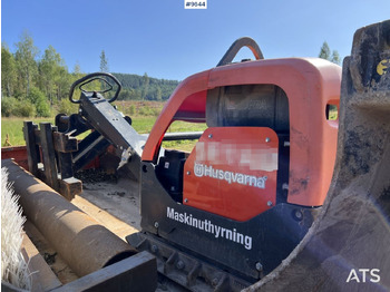 صفائح اهتزازية HUSQVARNA