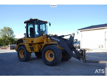 اللودر بعجل Volvo L35 G with implements (VIDEO): صور 2