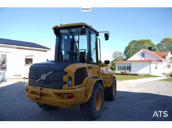 اللودر بعجل Volvo L35 G with implements (VIDEO): صور 3