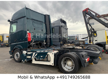 Mercedes-Benz Actros V 1843 L LL LowDeck *Retarder/ACC/2xTank إيجار Mercedes-Benz Actros V 1843 L LL LowDeck *Retarder/ACC/2xTank: صور 3