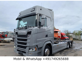 الشاسيه شاحنة SCANIA S 450