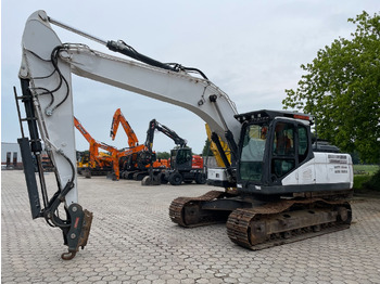 حفارات زحافة DOOSAN DX225LC-5
