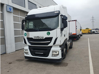 شاحنة جرار IVECO Stralis 440