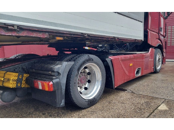 شاحنة جرار Mercedes-Benz Actros 1848 4x2, E6,Lowliner,verstellbare Sattel: صور 4