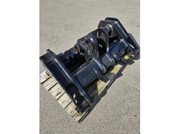 رافعة تلسكوبية JCB