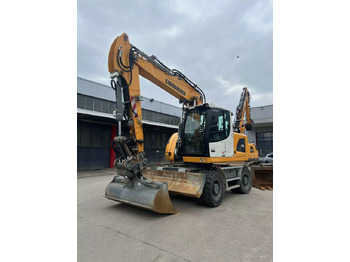 حفارة على عجلات LIEBHERR A 916