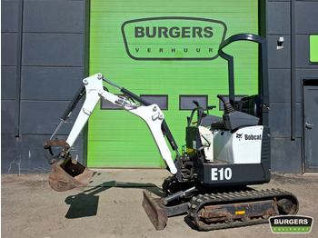 حفارة مصغرة BOBCAT E10