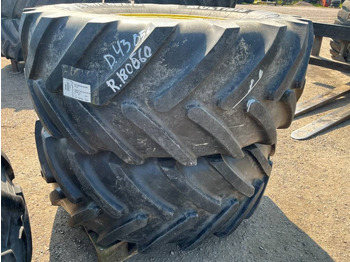 الإطارات JOHN DEERE