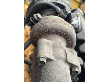 المحرك CATERPILLAR