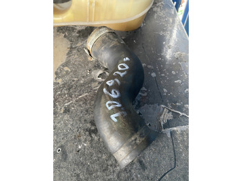 المشعاع - الآلات والماكينات الزراعية John Deere 6820 6920 6920S - przewód wąź chłodnicy L116423: صور 2