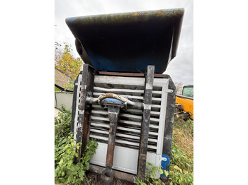 معدات البناء